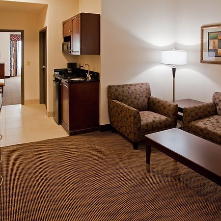 Holiday Inn Express Hotel & Suites Austin South - Buda, An Ihg Hotel Rom bilde